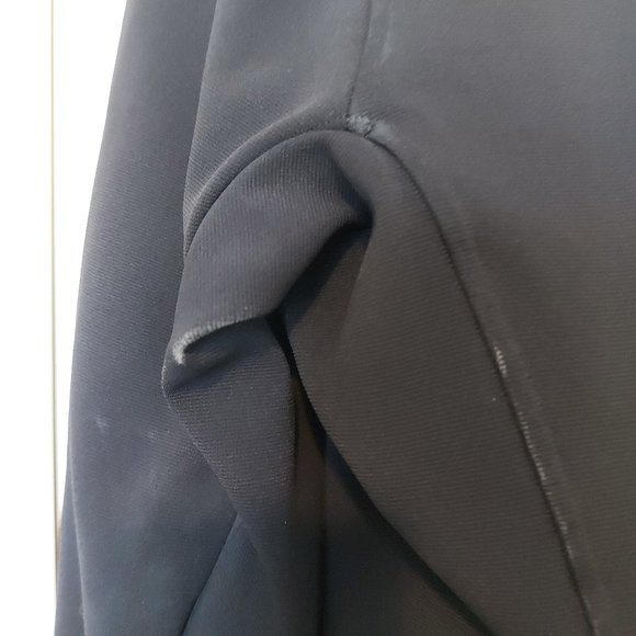 💥Host Pick💥 Lululemon Sojourn Jacket - Picture 11 of 12